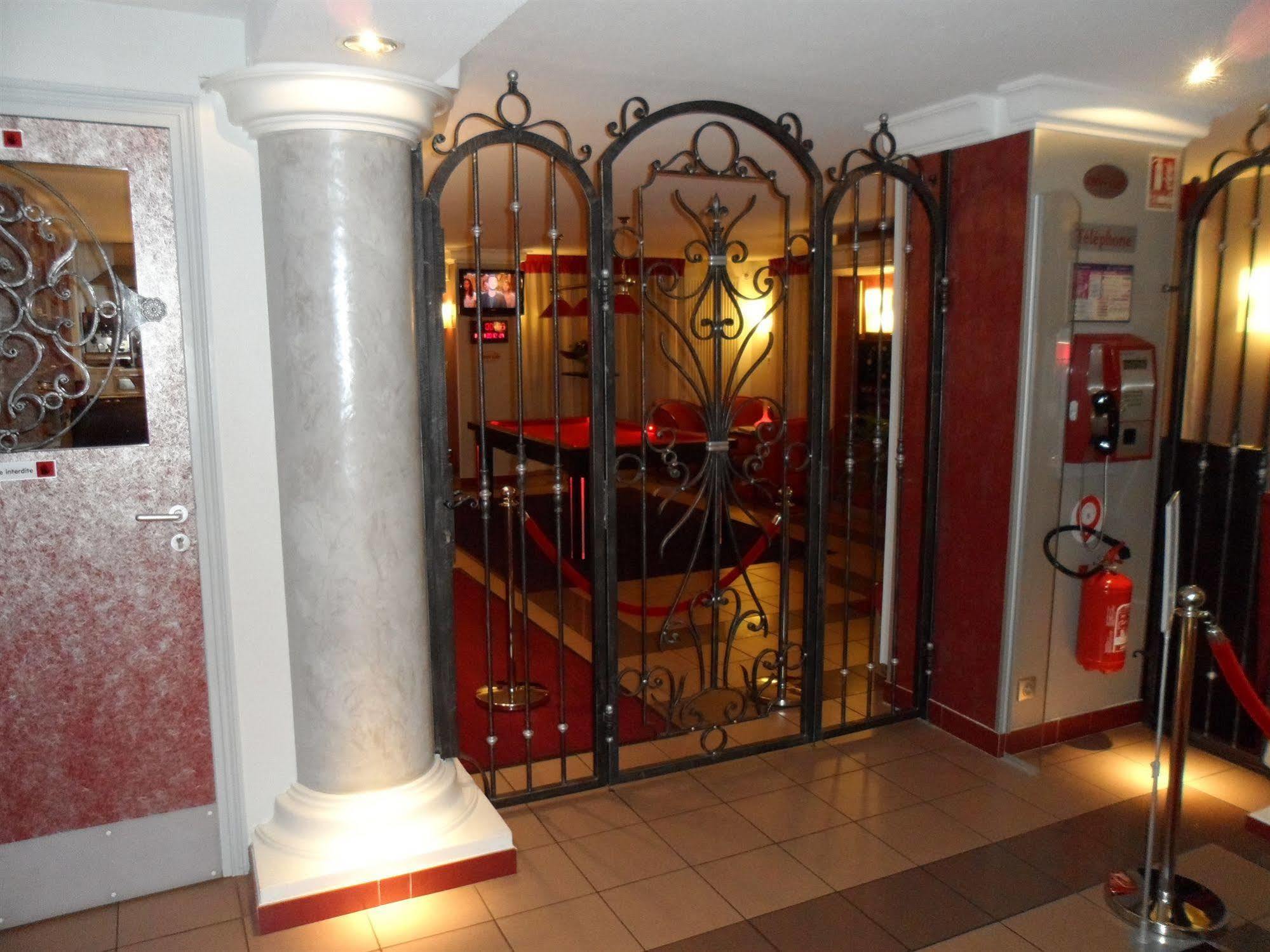 Hotel Lyon Sud, Pierre Benite, St Genis Laval Pierre-Bénite Exterior foto